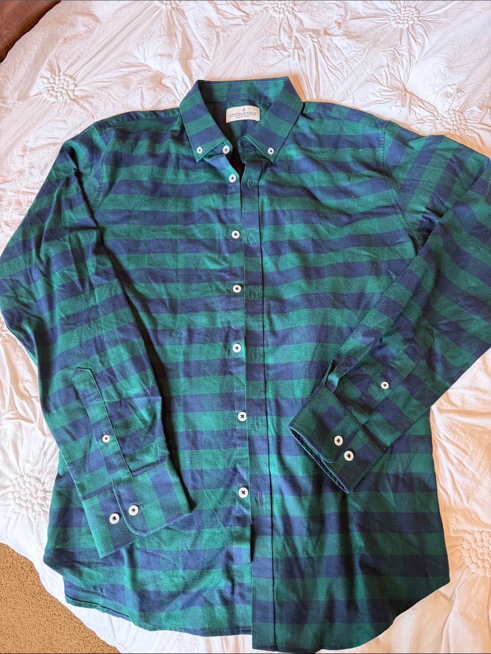 Men's Green and Navy Plaid Button-Down Shirt. Mens MEDIUM
